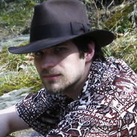 Me at Trillium 2004 (credit: Meghan McNamara)